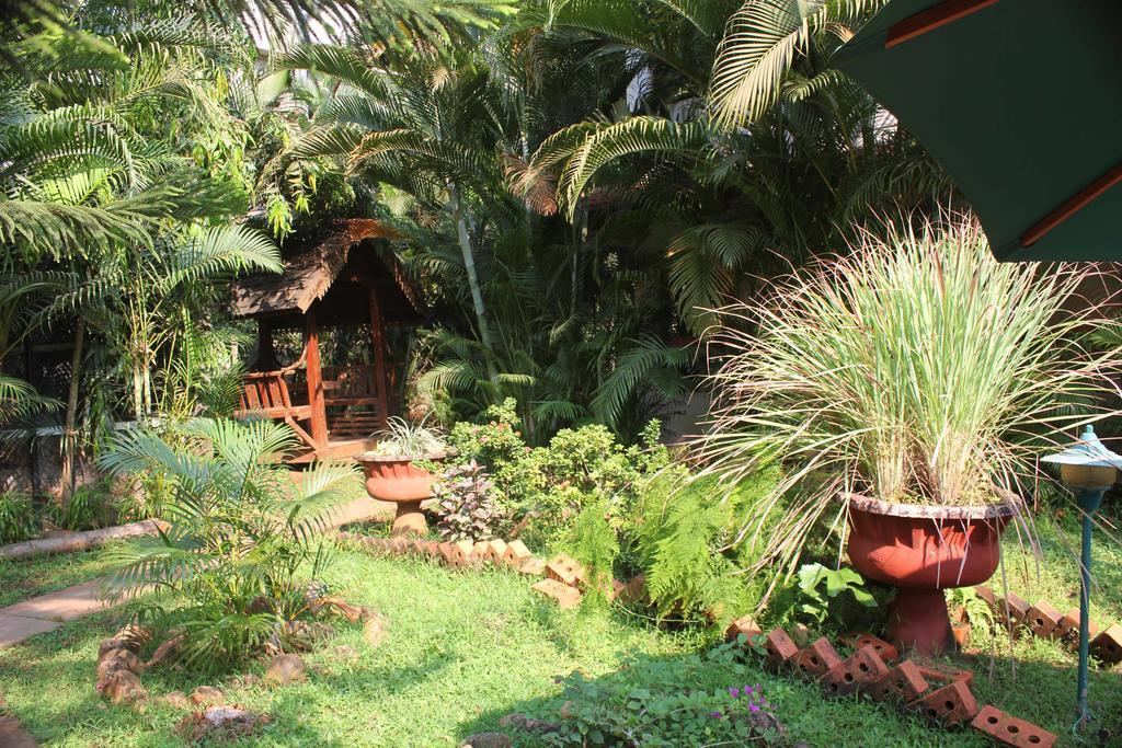 Diana Apartments Candolim Kültér fotó